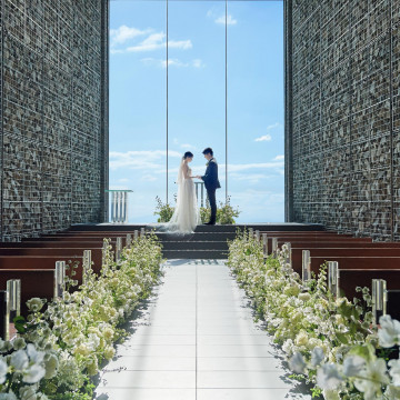 【会場見学1件目限定】天空の教会で叶う！挙式料20万円分プレゼント