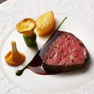 月2限定《美食の殿堂》4品コース試食×5つ星ホテルのおもてなし