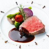 食材からこだわり、 匠の目で選び抜いた厳選食材でもてなす 完全創作フレンチジャポネ