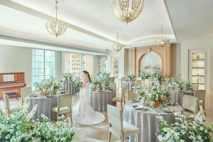 くつろぎのあるナチュラルな空間でアットホームなパーティが叶う「サロン ドゥ ジャルダン」