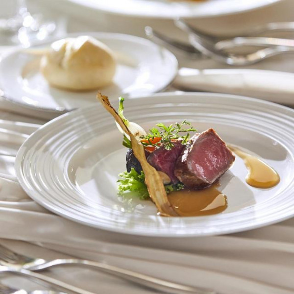 老若男女問わず自慢のお料理