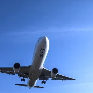 旅行チケット3万円分プレゼント！