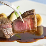 ■豪華試食をプレゼント！国産牛フィレ肉＆輝き溢れるスペシャリテをご堪能ください