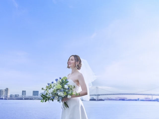 【東京駅・羽田空港からも好アクセス×ベイサイドの絶景ロケーション】