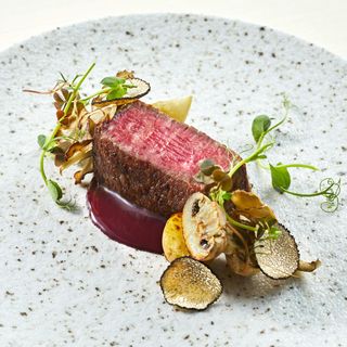 【全組様へ】和牛×季節野菜の豪華試食をご用意!&Instagramで大人気!新作ドレス見学案内