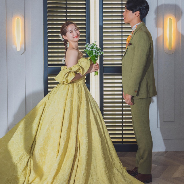 【美品】ララシャンス　ウエディングドレス ウェディングドレス・衣装｜ララシャンスOKAZAKI迎賓館【ウエディング