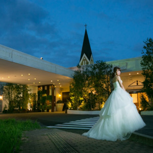 エントランス 夜|GARDEN WEDDING アルカディア小倉の写真(1285766)