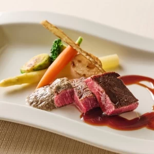 和と洋が融合する、ここにしかない料理「ART CUISINE」五感に響くエッセンスをちりばめて|ART HOTEL NEW  TAGAWA(アートホテルニュータガワ)の写真(24479477)