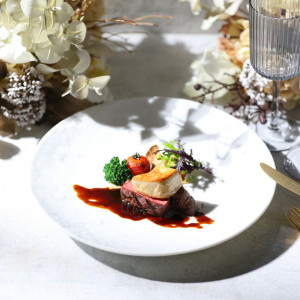 GW限定【黒毛和牛&オマール海老試食】最大160万ご優待×花嫁体験