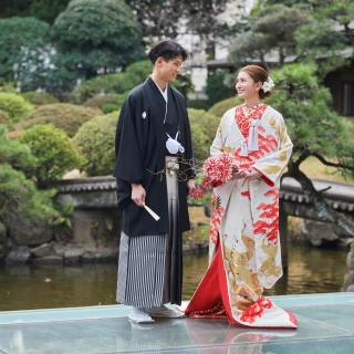 幸福に満ち足りた一日を想いながら1着1着想いを込めてセレクト
