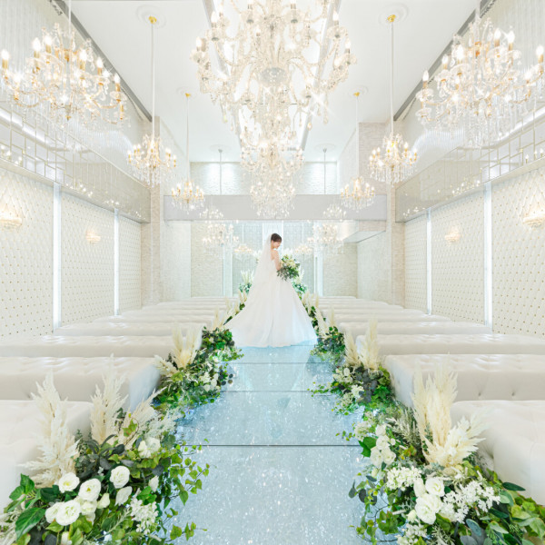 ≪歴史あるホテルでフルサポート≫大切な家族と過ごす結婚式を