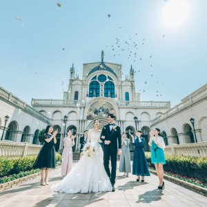 サンマルコ寺院より祝福を受けている大聖堂。|アモーレヴォレ サンマルコ/FIVESTAR WEDDING	の写真(40233324)