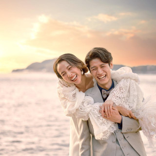 ありのままの笑顔が一番素敵。自然体のおふたりを引き出す専属カメラマンがサポートいたします。