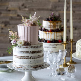 パティシエとのお打ち合わせで、おふたりのこだわりがつまったオリジナルケーキ作成も叶います。