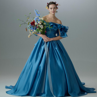 オーシャンビューに合わせて見栄えの良いブルーカラーもオススメ。