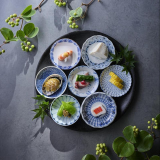 【ご来館者全員に】無料試食！厳選した旬の素材を活かした至高の料理で、情緒溢れる料亭の味5品をご用意