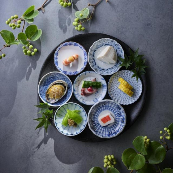 赤坂氷川神社、日枝神社、乃木神社、芝大神宮など由緒ある15の提携神社をご案内可能！