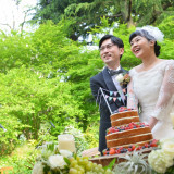 #ケーキ入刀#ネイキッドケーキ#自然#日比谷公園内#ガーデンパーティー#ナチュラル#緑に包まれて#リラックス