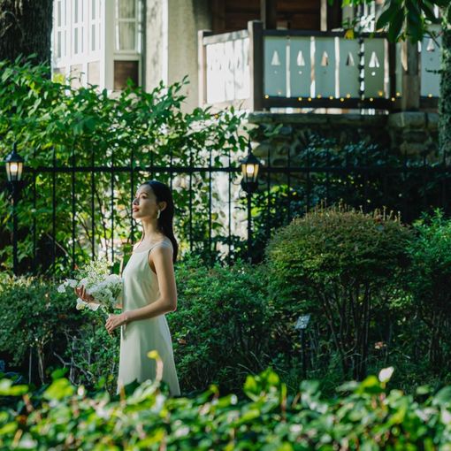 フェリーチェガーデン日比谷（東京都指定有形文化財）の結婚式の公式写真（1枚目）