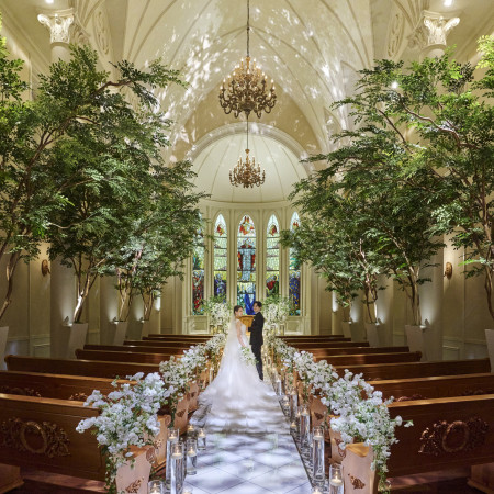 【リニューアル・完成！】天井高28M・バージンロード21Mの独立型大聖堂