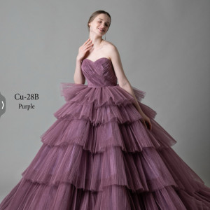式場内にある「TIARA BOUTIQUE」で、専属スタイリストが最新作のドレスはもちろん、幅広いブランドドレスをご提案|Grand Bells Iizuka(グランドベルズ飯塚)の写真(49405245)