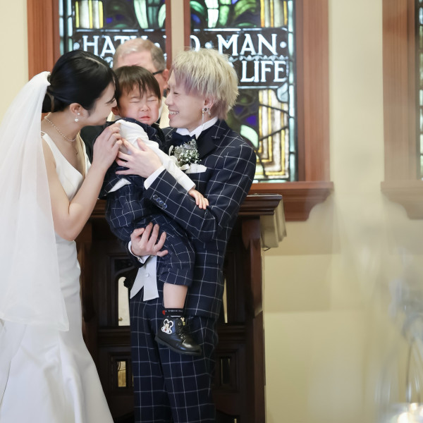 誓いのキスはおふたりの愛するお子様に♪