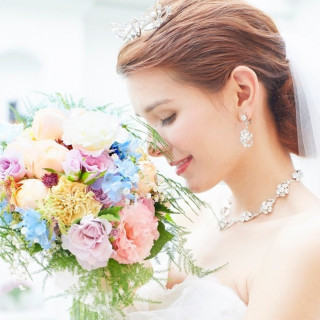 【今だけ特典!】ウエディングドレス&カラードレスの2着プレゼント!!※30名様以上のご結婚式の方。