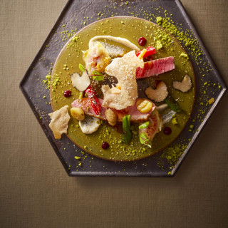 繊細な昆布や鰹節から引き出される「出汁」を使って仕上げるのが特徴。