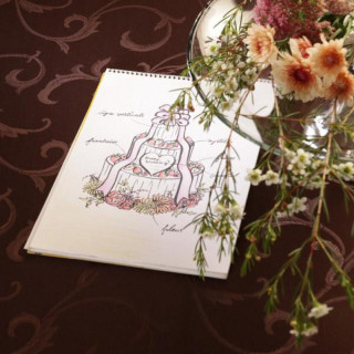 【成約特典】パティシエ特製オリジナルウエディングケーキ