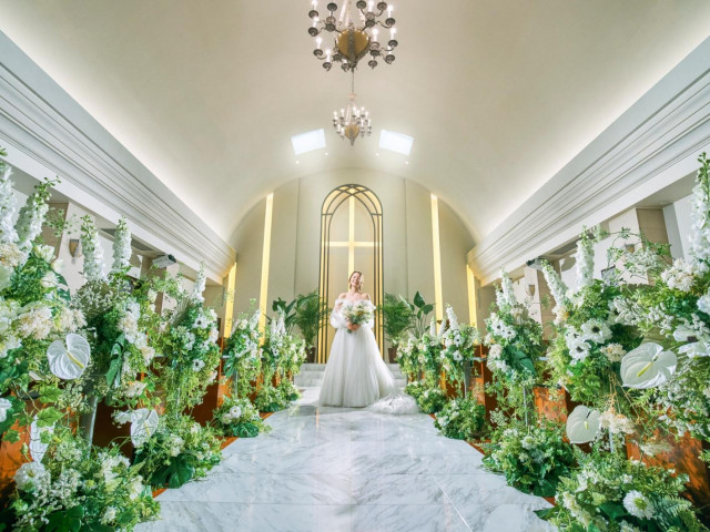 **週末限定ご成約特典**