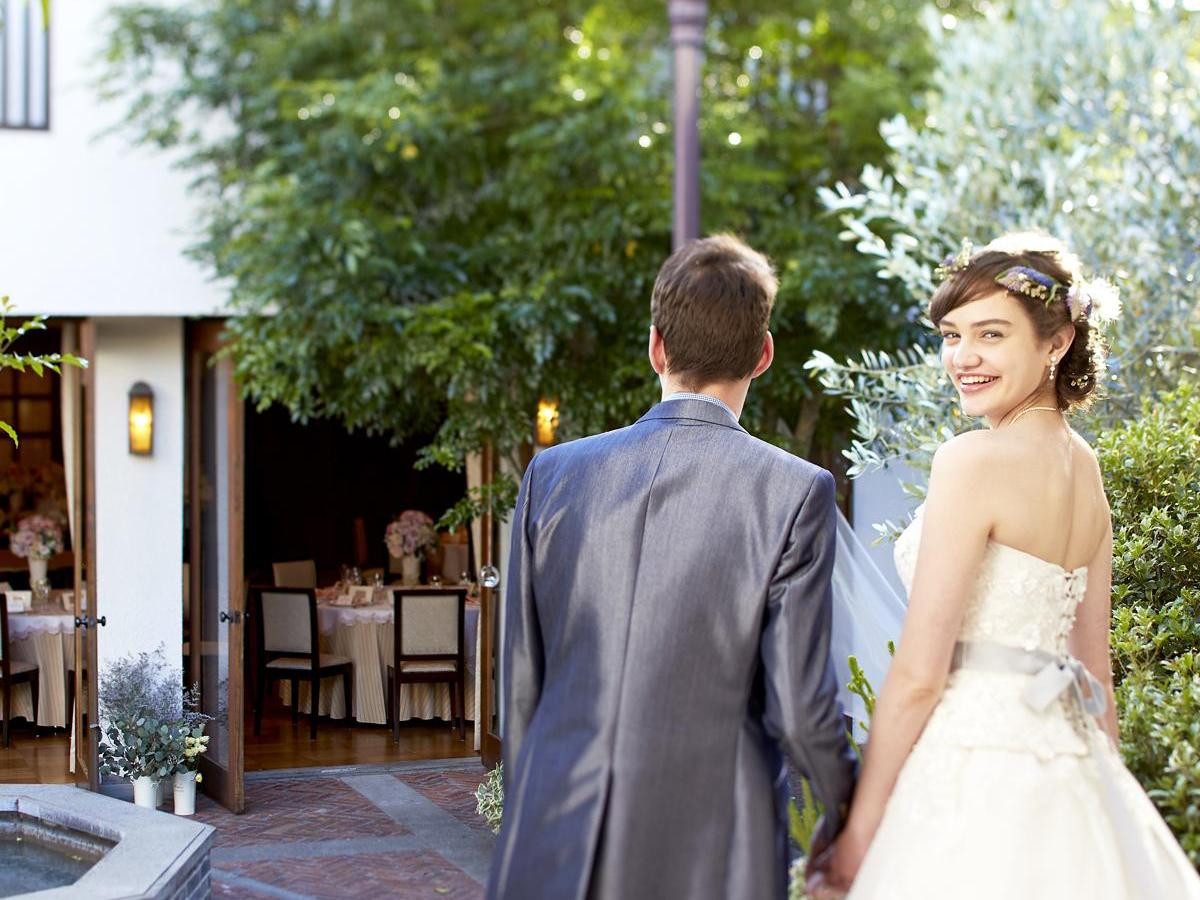  一生に一度だからこそ、
贅沢に、
ゆったりと過ごす1日