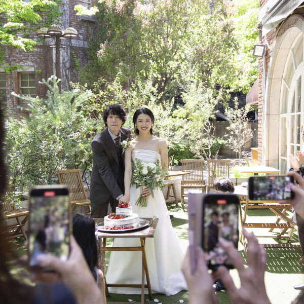 フォト婚ケーキ入刀イベントも人気です！