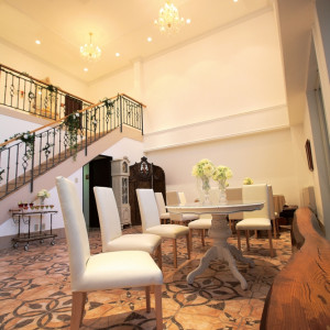 ゲスト同士がおしゃべりを楽しめるロビー|アンジュ・デ・ラヴィの写真(212893)