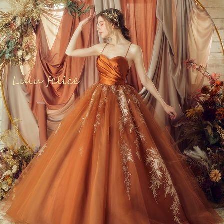 トレンドのテラコッタ色もご用意をしております♪|アートグレイス ウエディングコースト 東京ベイの写真(26433667)