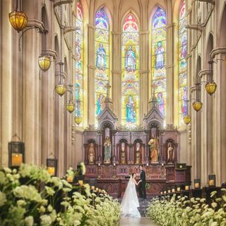 〈週末限定*豪華22大特典〉大聖堂&緑あふれるガーデン体験&和牛試食付