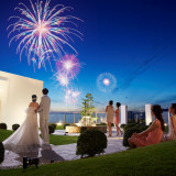 花火はお二人のご結婚式のためだけに。とっておきのひとときはゲストの皆様へのおもてなし