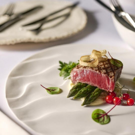 【料理重視の方】贅沢食材を堪能◆黒毛和牛&のど黒×青の大聖堂