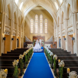 【圧巻!青の大聖堂で神聖な雰囲気を堪能】感動体験&試食