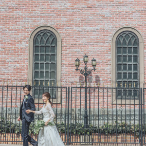 チャペル外観のレンガ調が外国風な街並みに|モルトン迎賓館 青森の写真(53959633)