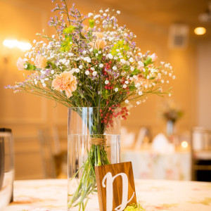 ブーケタイプのテーブル装花も人気！|モルトン迎賓館 青森の写真(13623738)
