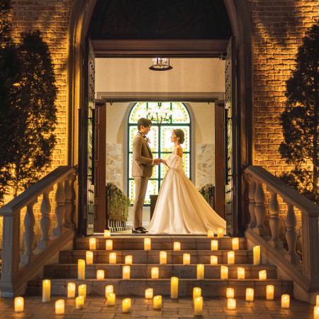 本物が息づく120年の歴史ある空間でのお写真は優雅で凛とした雰囲気に