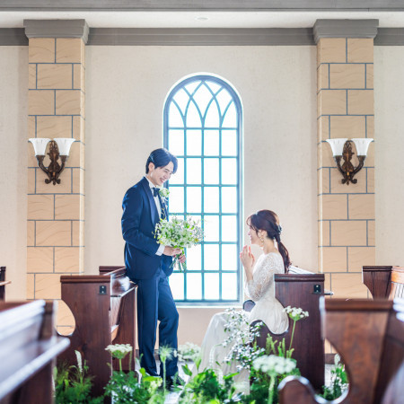 本物が息づく120年の歴史ある空間でのお写真は優雅で凛とした雰囲気に