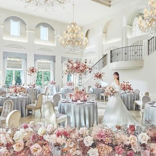 【金曜限定*花嫁憧れ体験】ドレス2着無料!ドレス試着会×豪華試食