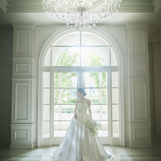 【TAKAMIBRIDAL】館内に併設されたドレスサロンはお打合せも楽々！お子様連れやマタニティの方でも、ゆったりとした試着室で楽しくドレスをお選びいただきます♪