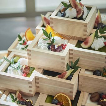 和装の美しさと繊細な和食が調和する特別な一日