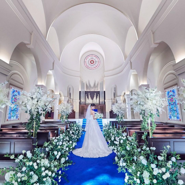 おふたりだけでも、親御様とご一緒でも◎特別な日だからこそ、大切な皆様に囲まれて撮影してみませんか？