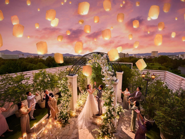 【アクセス抜群！新大阪から8分で叶う、貸切邸宅のガーデンウェディング】