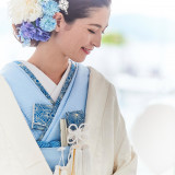 白無垢の中に着る掛下、お好きな色にしたり、思い出の振袖にしても素敵