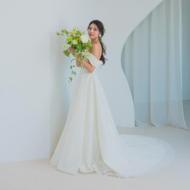 *毎月限定3組*選べるドレス試着会×挙式＆Marryコラボドレス体験