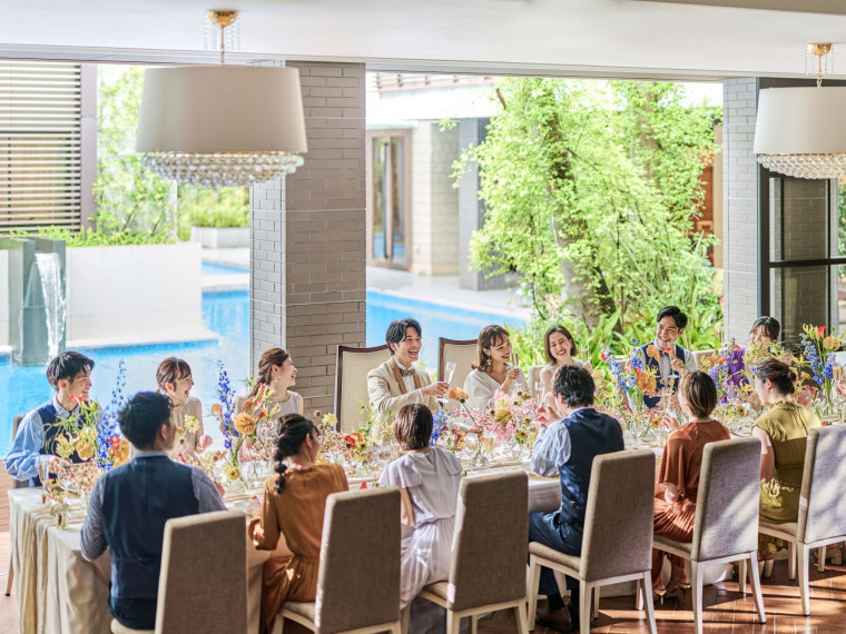 家族でゆっくり過ごすお食事会♪和洋折衷料理で安心のお食事を！